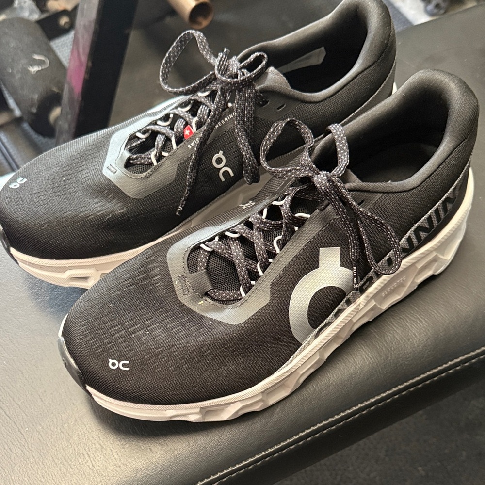 On Running Men's Black and White Athletic Shoes